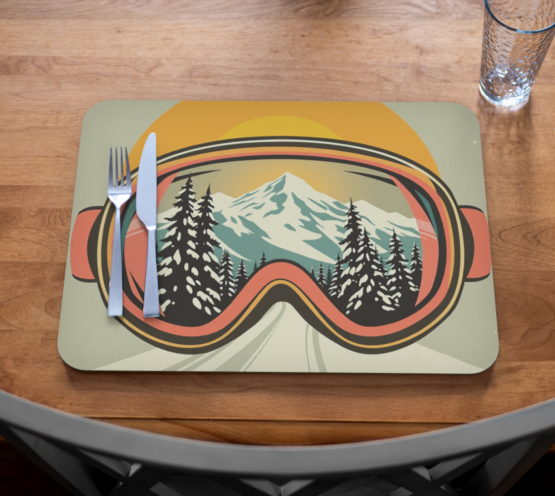 Napperon, lunettes de ski, vaisselle du matin en cuir végétalien