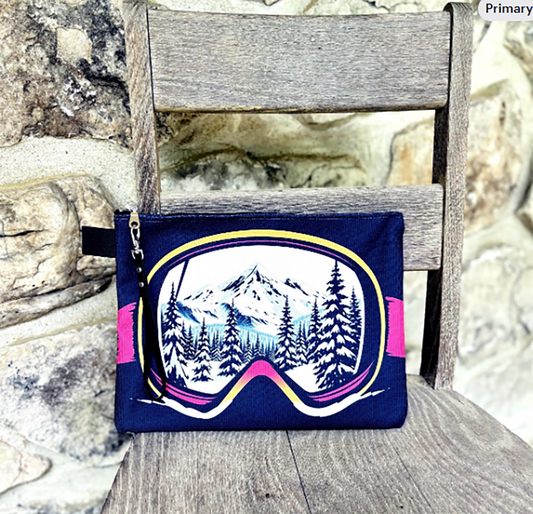 Wristlet Carry all Strong type Ski goggles bag made in Montreal Canada